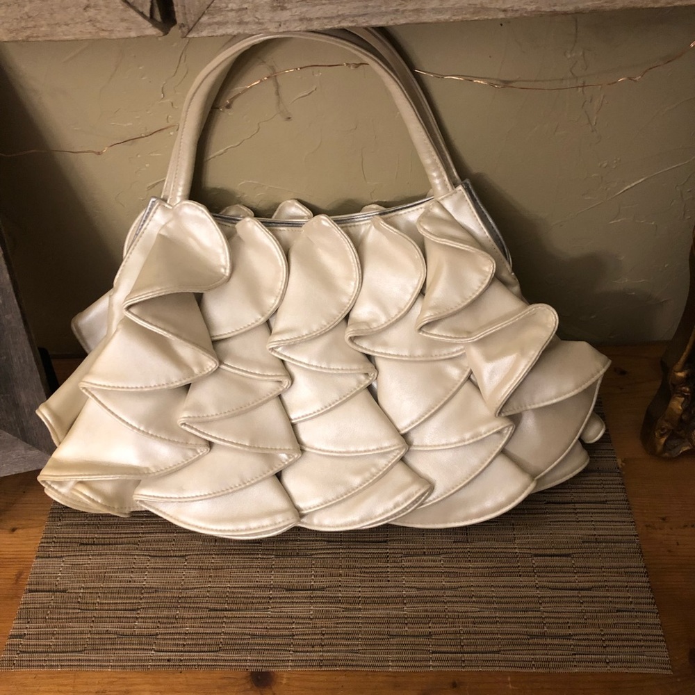 Women’s purse